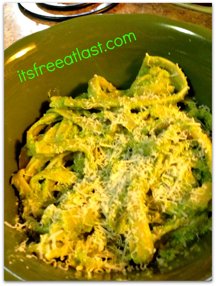 Avocado Pesto Pasta Recipe