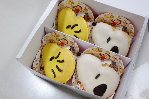 Snoopy Donuts