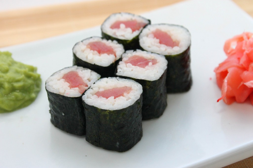 Tekkamaki (tuna thin roll)