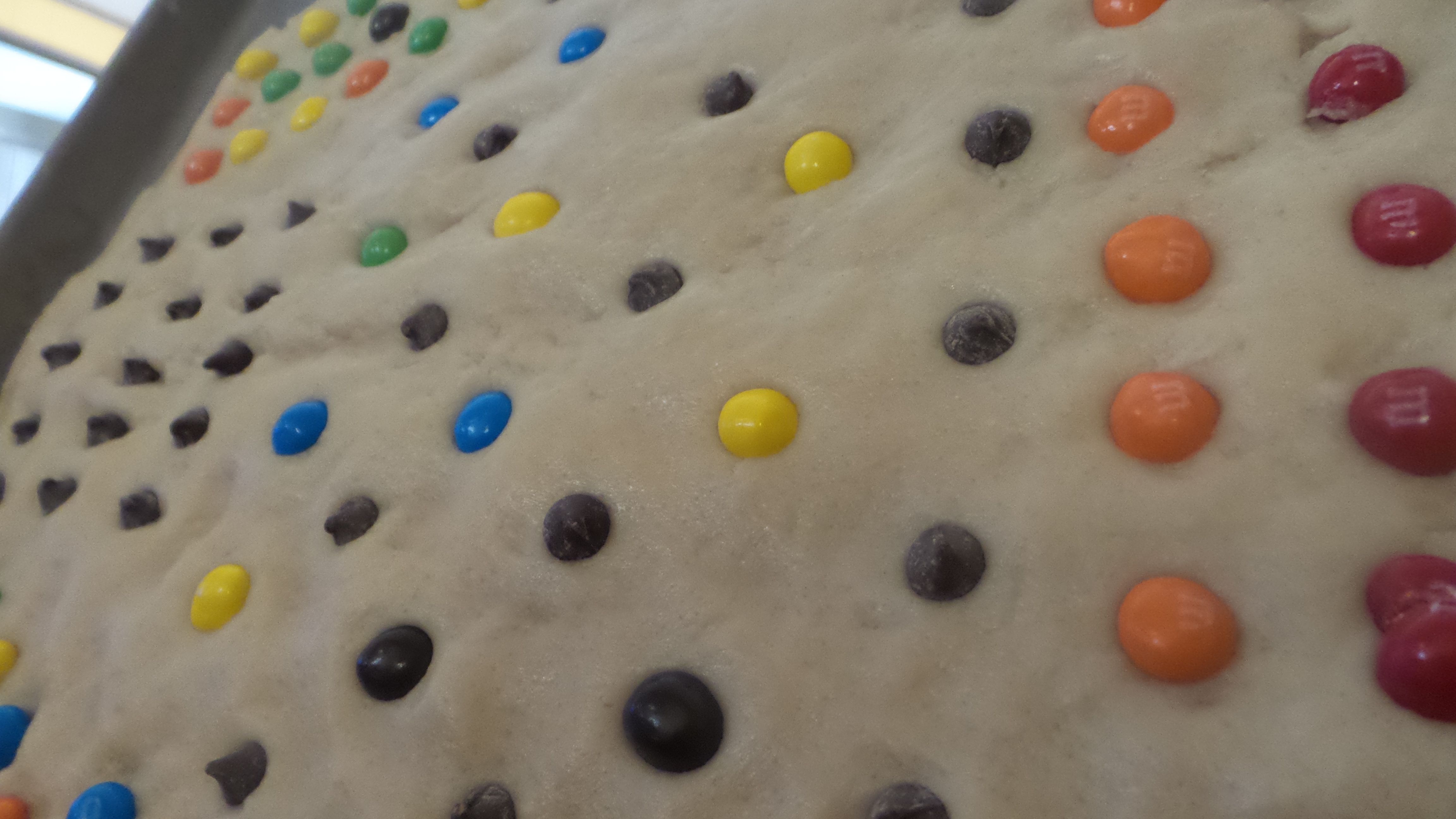 Classic Sugar Cookie Bars with the modern taste of M&M's® Crispy