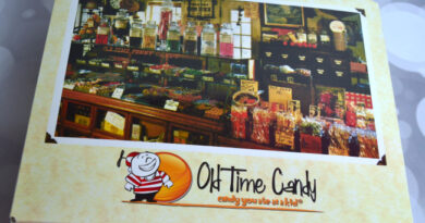 Old Time Candy 60s Box #FAMChristmas