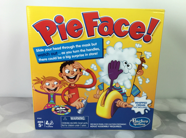 Hasbro's PieFace! and Play All Day Elmo #FAMChristmas