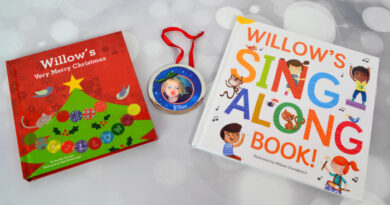 I See Me Personalized Books & Ornament #FAMChristmas