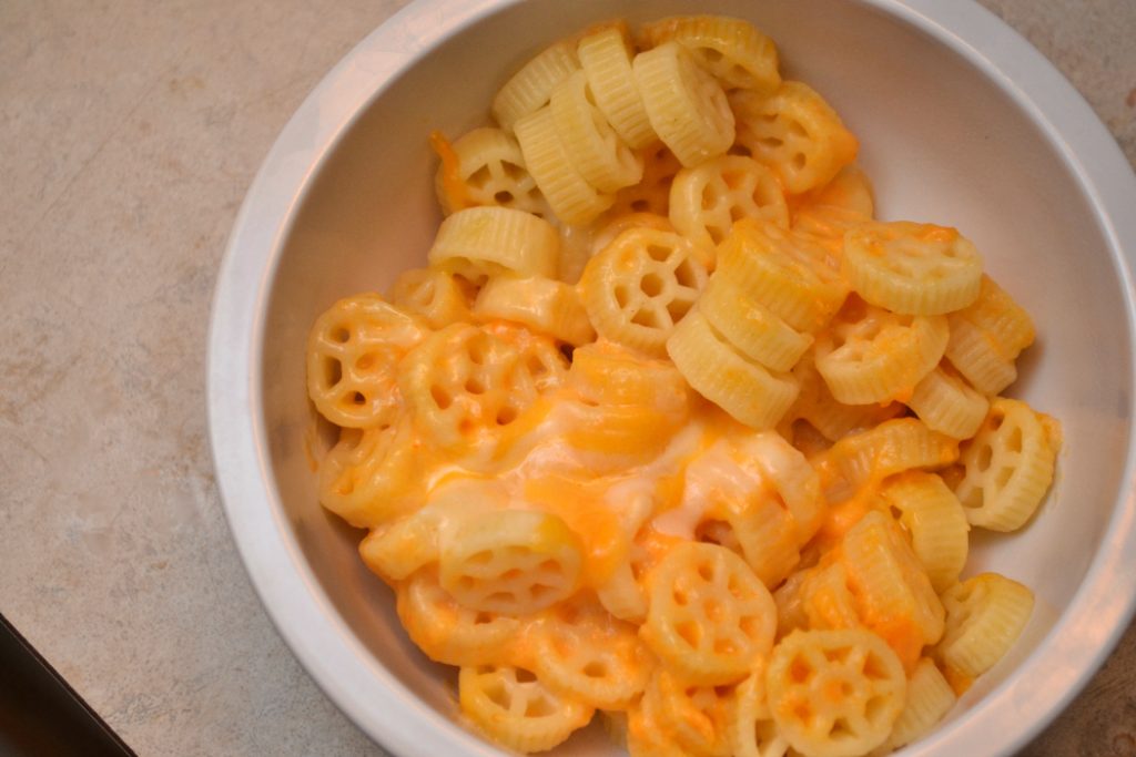 kid-fresh-macaroni-and-cheese-02