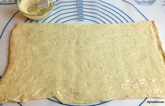 Ham and Cheese Pinwheels process 1