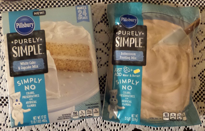 Pillsbury™ Purely Simple® White Cake & Cupcake Mix and Pillsbury™ Purely Simple® Buttercream Frosting