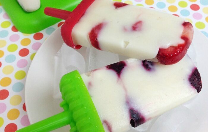 Homemade Vanilla Pudding Pops with Berries