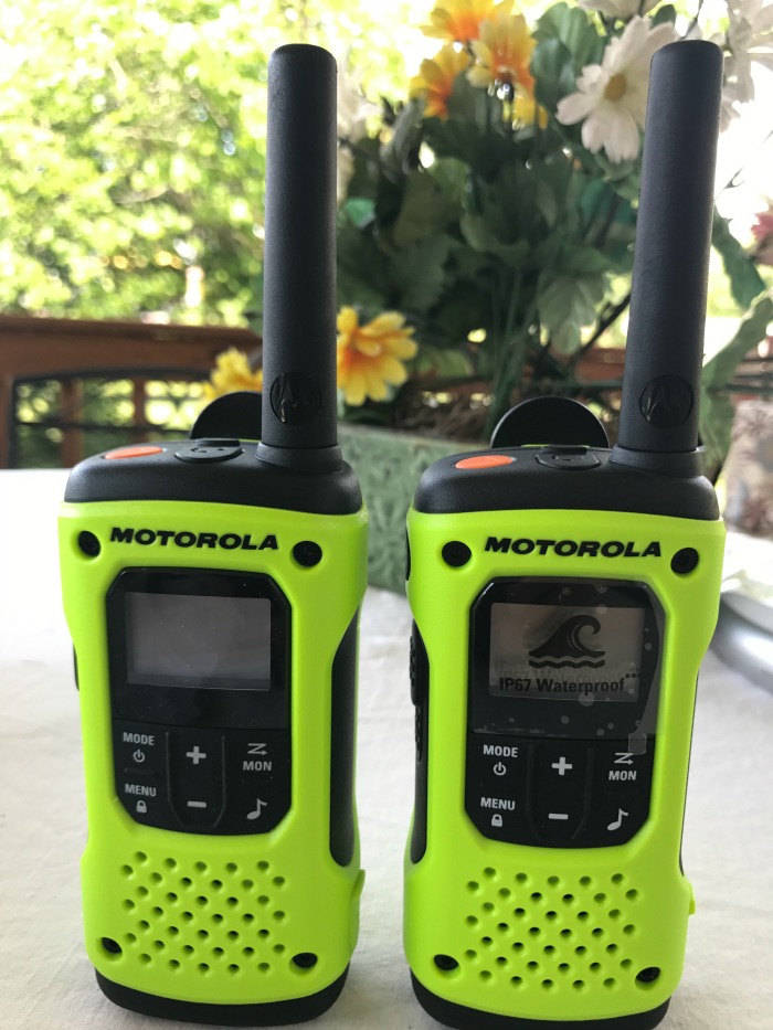 Motorola Solutions Talkabout T600 H2O Go Anywhere Walkie Talkies