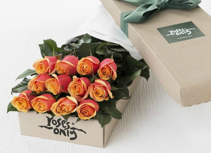 Roses Only UK Cherry Brandy Roses