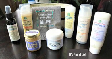 Natural Skin Care Gifts for Mom