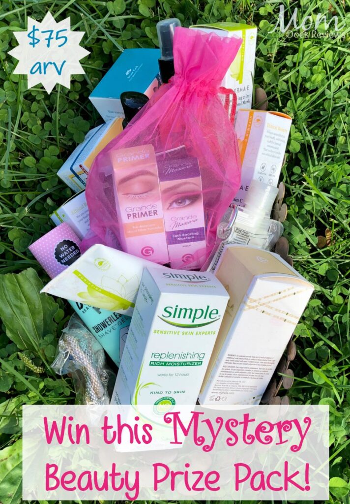 #Win a Mystery Beauty Prize Pack- US only Ends 10/10 #MEGAChristmas18