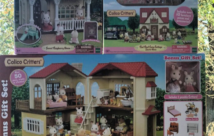 Calico Critters Wilder Panda Family, Sylvanian Families Toy Review