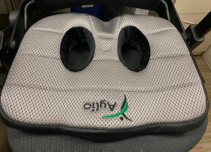 https://itsfreeatlast.com/wp-content/uploads/2019/12/seat-cushion.jpg