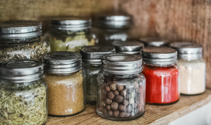 Pros & Cons for Using Glass Jars for Food Storage