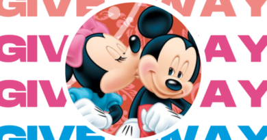 Enter to Win a $200 Disney Store Gift Card #DisneyGiveaway