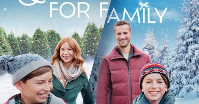 Hallmark Movies & Mysteries Movie Premiere of “A Season for Family” on Wednesday, November 22nd at 8pm/7c! #MiraclesofChristmas #ASeasonForFamily AD